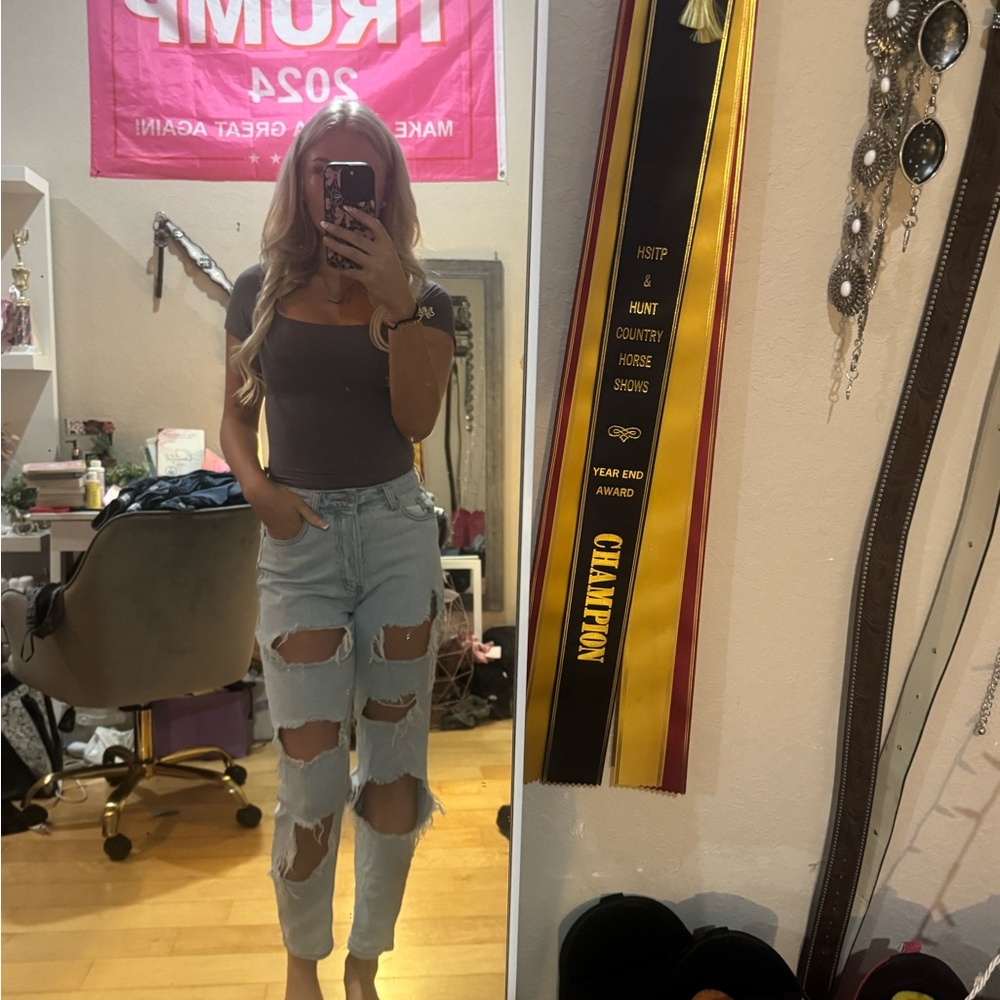 Distressed Light Blue Boyfriend Jeans